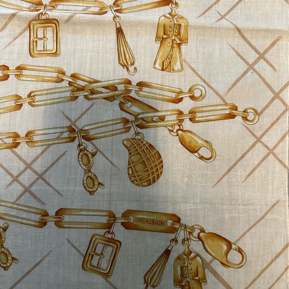 Burberry scarf nwot cotton clean. Hidden background flowers - Picture 12 of 12